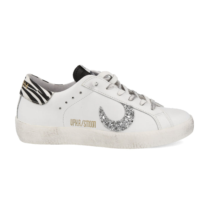 Uma Parker SuperMoon Zebra