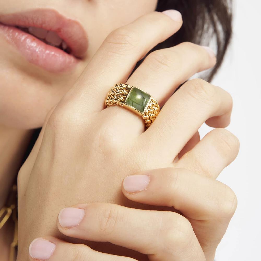 Unoaerre Anello In Argento Dorato Con Pietra Peridot Verde | UNOAERRE Gioielli