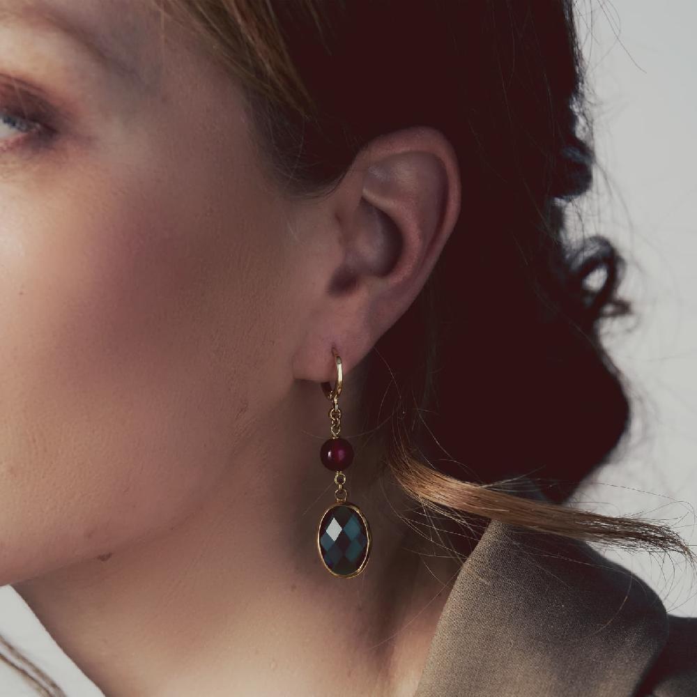 Unoaerre Orecchini Lunghi Con Pietre Verde E Perla Rossa | UNOAERRE Gioielli