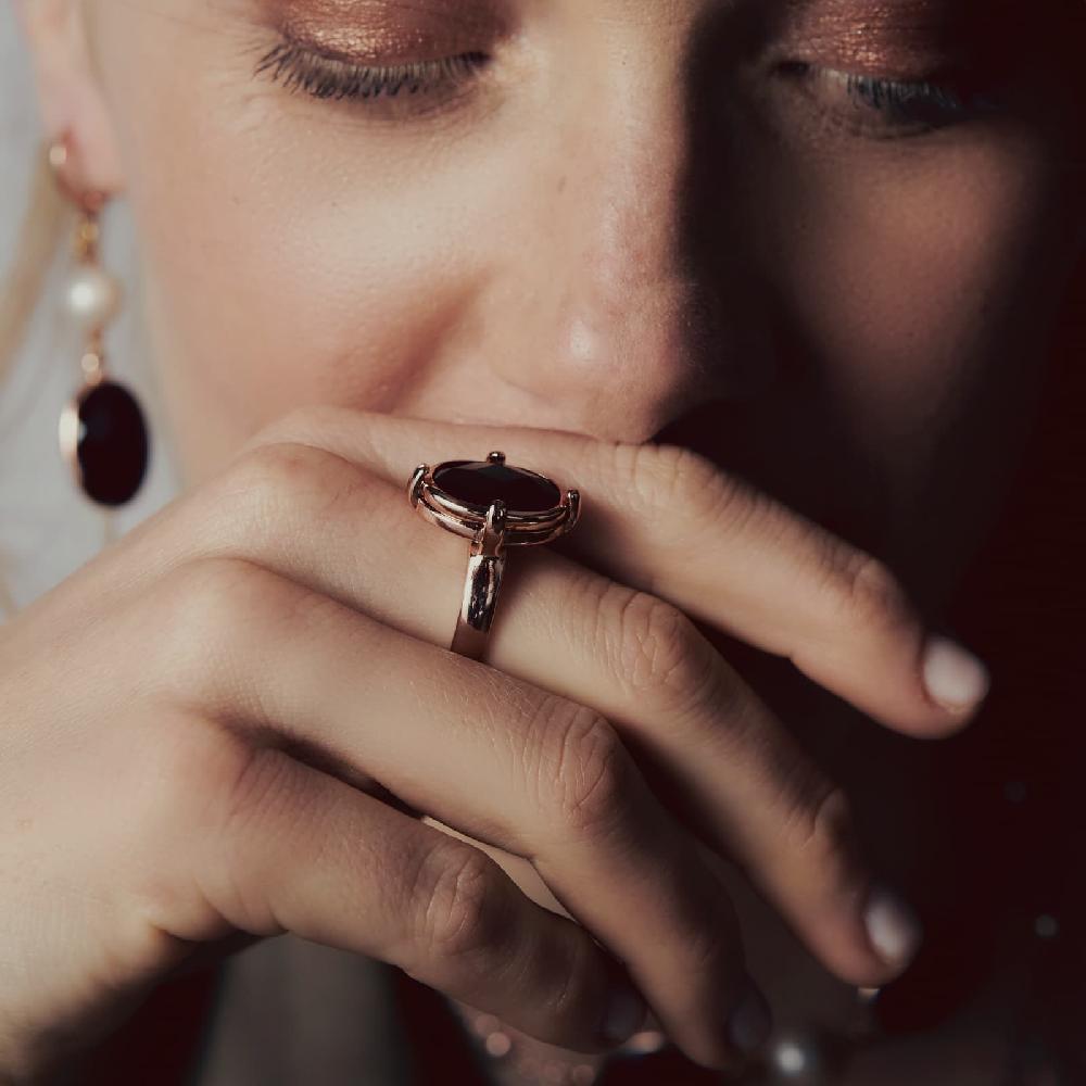 Unoaerre Anello Con Pietra Nera | UNOAERRE Gioielli