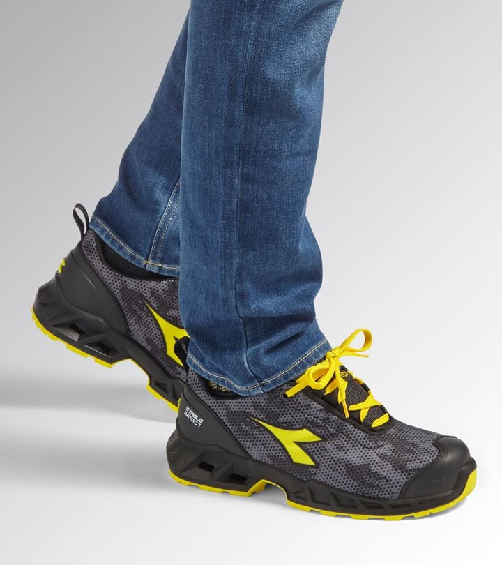 Utility Diadora SHARK STABLE IMP LOW S3S FO SR SC ESD Scarpa Antinfortunistica Bassa