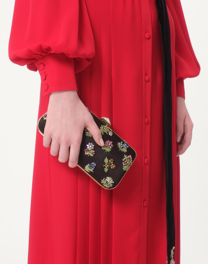 Valentino Handbags Abito Lungo In Georgette Per Donna In Rosso | Valentino IT