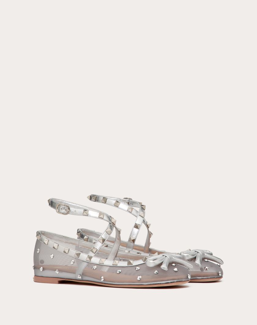 Valentino Handbags Ballerina Rockstud In Rete Con Cristalli Per Donna In Pastel Grey/silver | Valentino IT