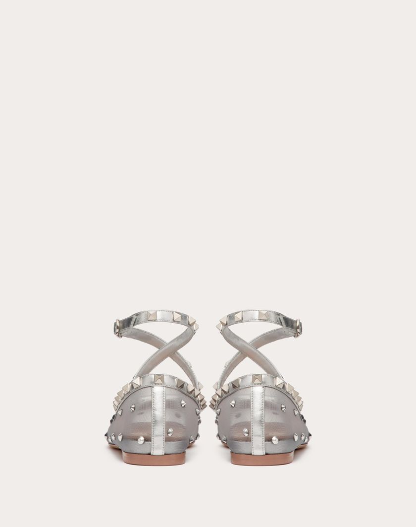 Valentino Handbags Ballerina Rockstud In Rete Con Cristalli Per Donna In Pastel Grey/silver | Valentino IT
