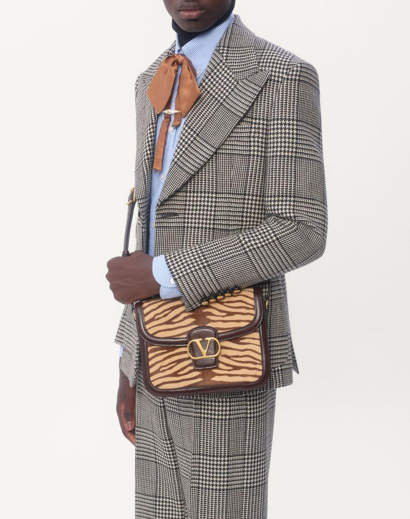 Valentino Handbags Borsa A Spalla Valentino Garavani 9to5 In Vitello Effetto Pony Animalier Per Uomo In Beige/testa Di Moro/oak Brown | Valentino IT