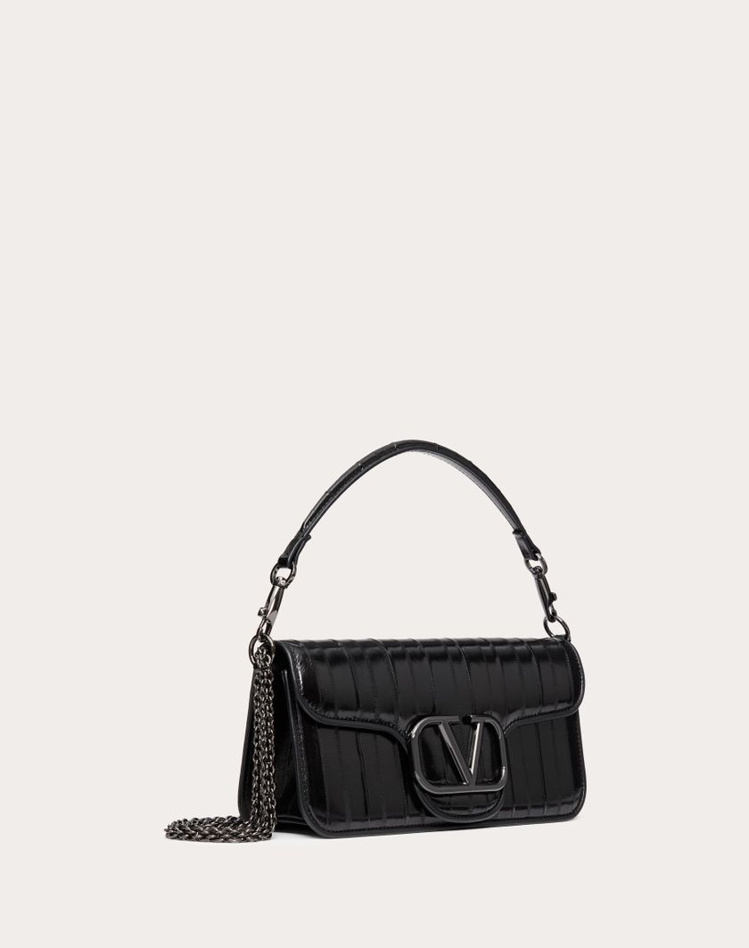Valentino Handbags Borsa A Spalla Valentino Garavani Locò In Anguilla Per Donna In Nero | Valentino IT