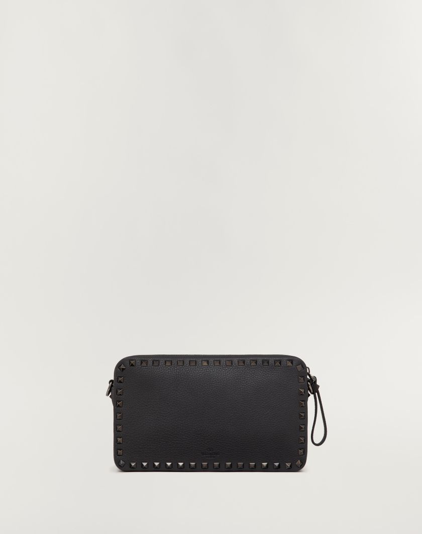 Valentino Handbags Borsa A Tracolla Rockstud In Vitello Granato Per Uomo In Nero | Valentino IT