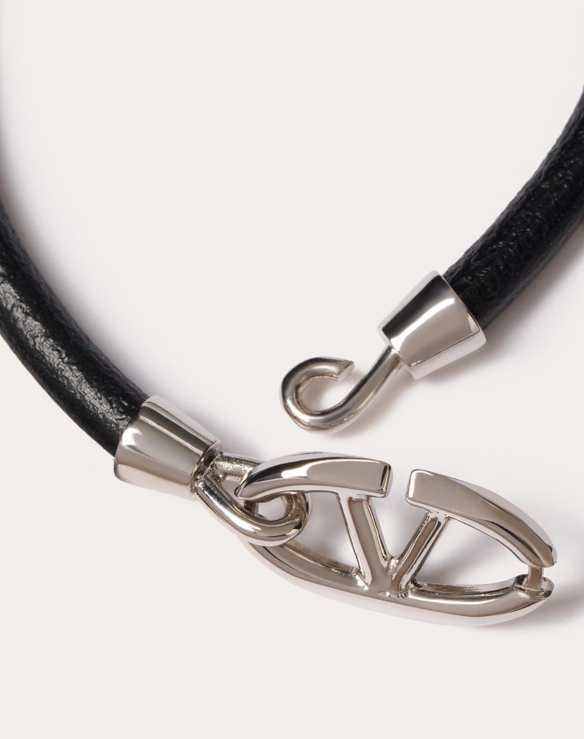 Valentino Handbags Bracciale Vlogo The Bold Edition Valentino Garavani In Cuoio E Metallo Per Uomo In Nero | Valentino IT