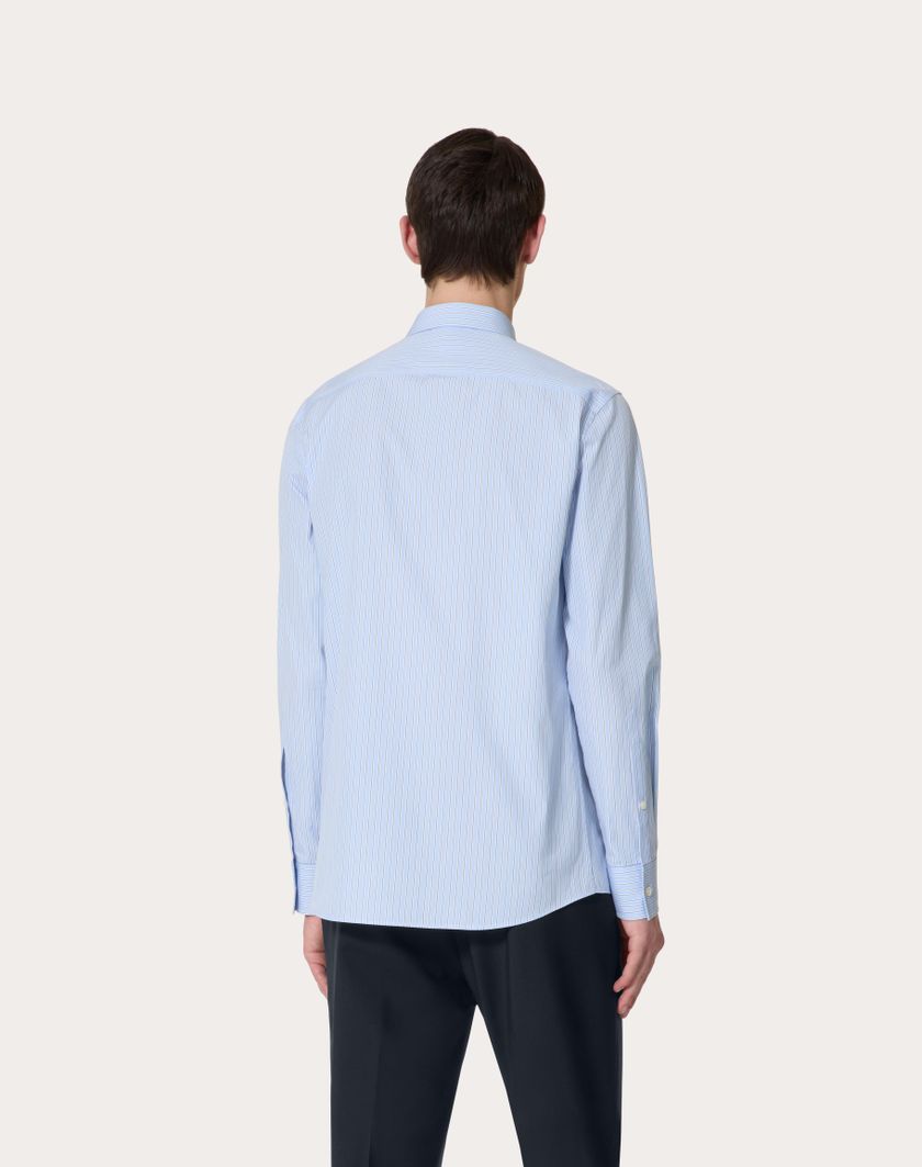 Valentino Handbags Camicia In Popeline Di Cotone Con V Detail Metallica Per Uomo In Azzurro | Valentino IT