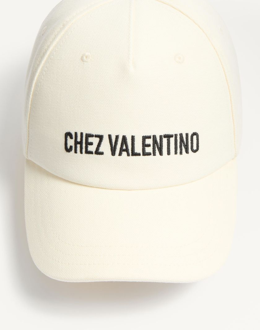 Valentino Handbags Cappello Baseball Chez Valentino In Cotone Per Donna In Nero/avorio | Valentino IT