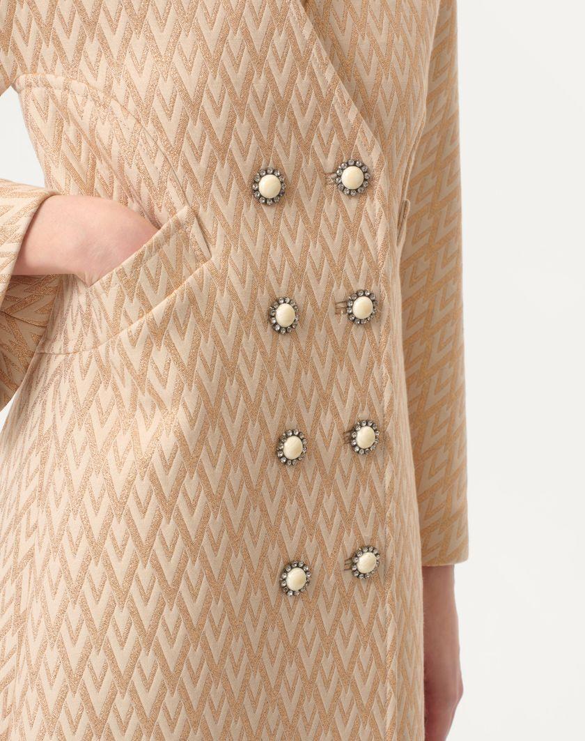 Valentino Handbags Cappotto In Lurex Jacquard Toute La V Per Donna In Betulla/oro | Valentino IT