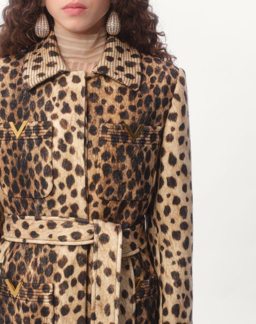 Valentino Handbags Cappotto In Panno Stampato Giaguaro Spots Per Donna In Animalier | Valentino IT