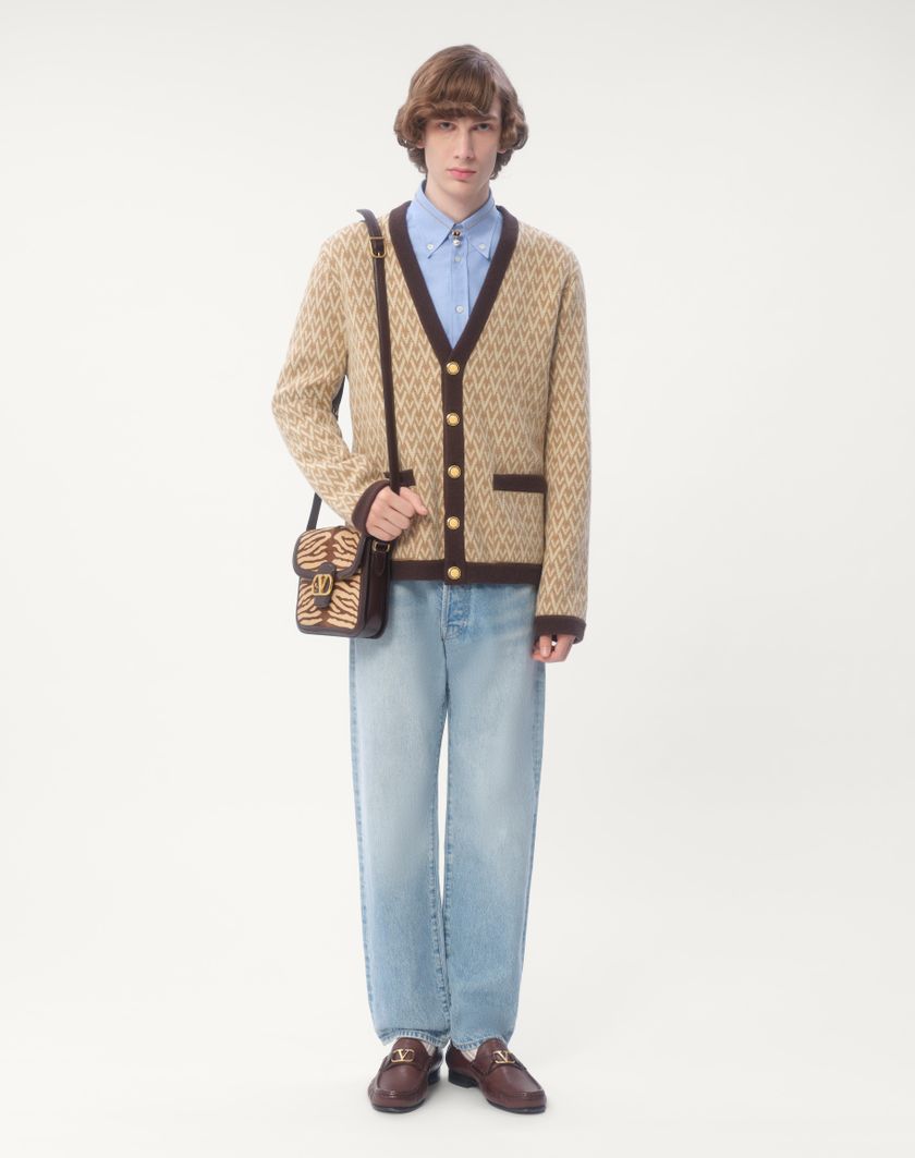 Valentino Handbags Cardigan In Lana Con Motivo Toute La V Per Uomo In Beige/crema | Valentino IT