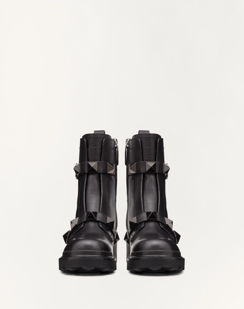 Valentino Handbags Combat Boot Roman Stud In Vitello E Borchie In Tono 40mm Per Donna In Nero | Valentino IT