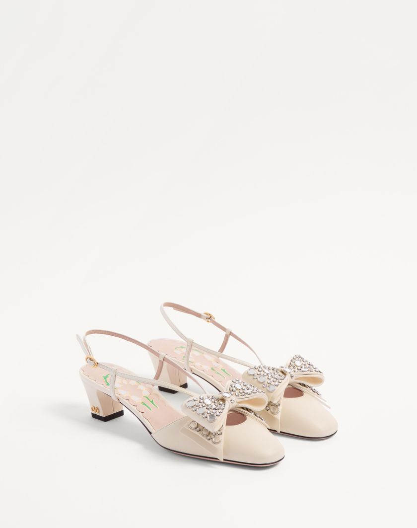 Valentino Handbags Décolleté Slingback Bowow In Capretto Con Specchi E Cristalli 45mm Per Donna In Avorio/silver | Valentino IT