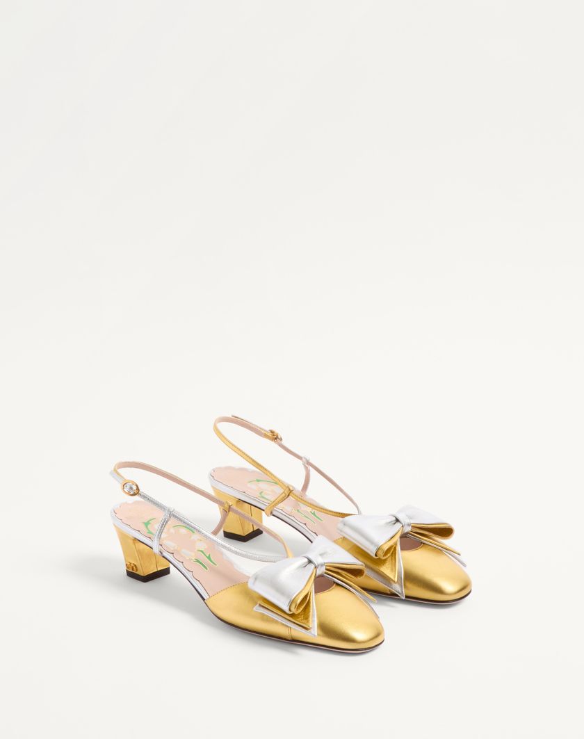 Valentino Handbags Décolleté Slingback Bowow In Nappa Laminata 45mm Per Donna In Oro/silver | Valentino IT