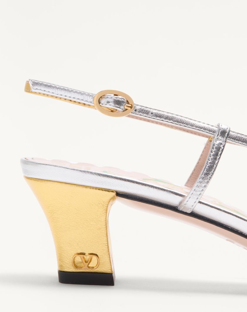 Valentino Handbags Décolleté Slingback Bowow In Nappa Laminata 45mm Per Donna In Oro/silver | Valentino IT