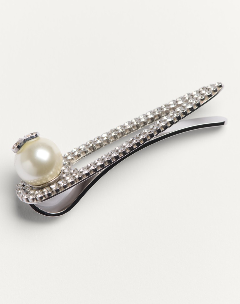 Valentino Handbags Fermacravatta Vlogo Signature In Metallo Con Cristalli E Perla Swarovski® Per Uomo In Palladio/crema/crystal | Valentino IT