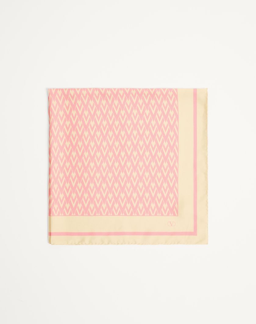 Valentino Handbags Foulard Toute La V In Seta Per Donna In Crema/nero | Valentino IT