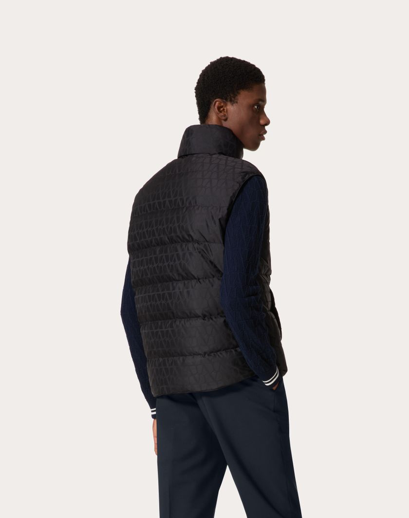 Valentino Handbags Gilet In Nylon Reversibile Con Motivo Toile Iconographe Per Uomo In Navy | Valentino IT