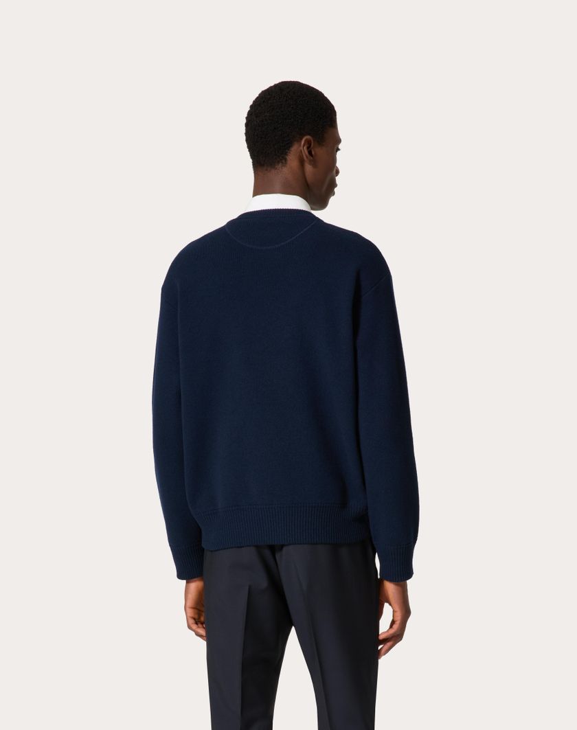 Valentino Handbags Maglione Girocollo In Lana Con Ricamo Valentino Per Uomo In Cammello | Valentino IT