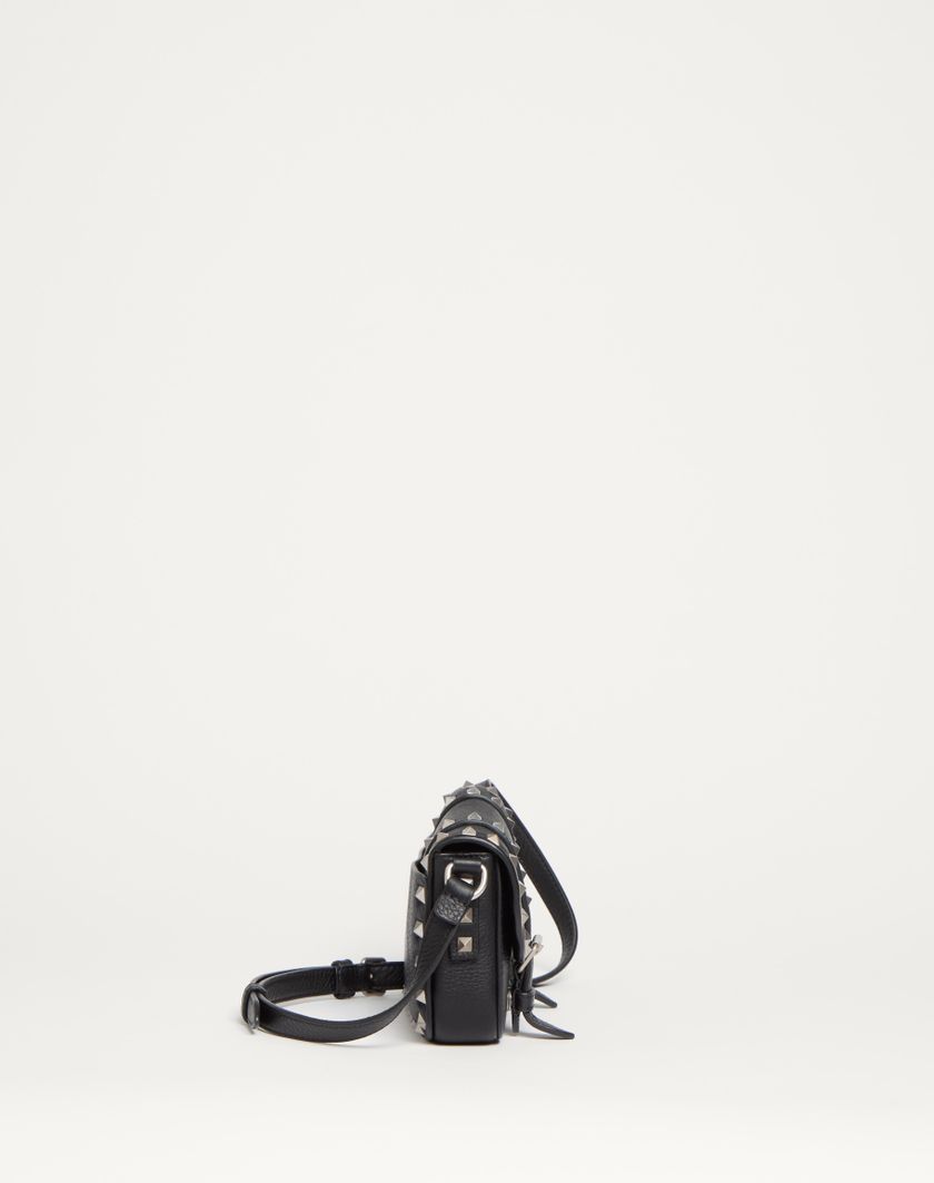 Valentino Handbags Mini Borsa Rockstud In Vitello Granato Per Uomo In Nero | Valentino IT