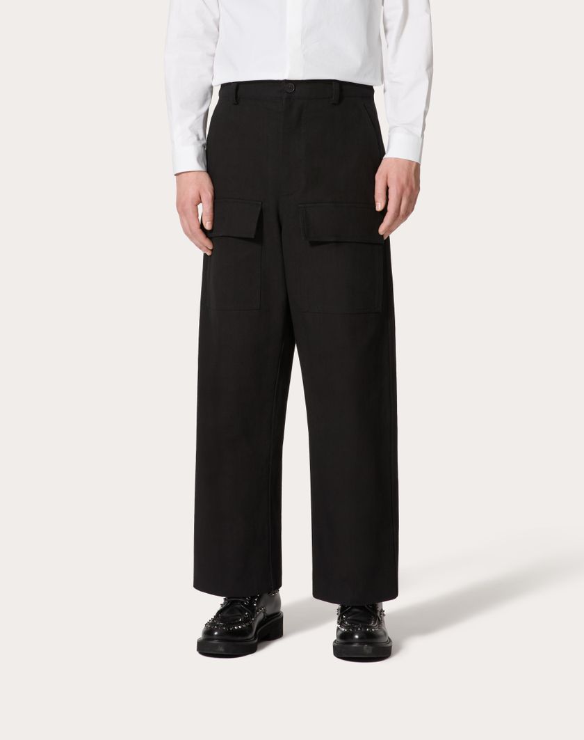 Valentino Handbags Pantalone Cargo In Canvas Di Cotone Per Uomo In Nero | Valentino IT