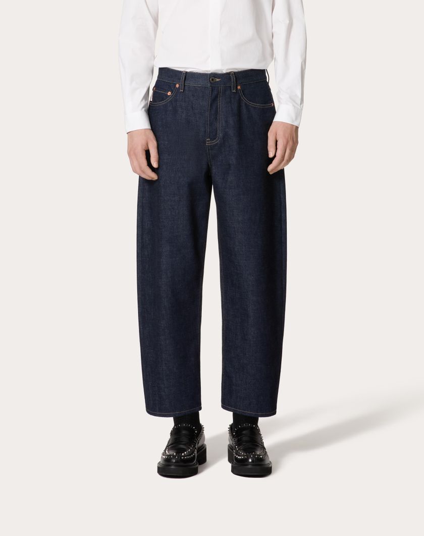 Valentino Handbags Pantalone In Denim Per Uomo In Denim | Valentino IT
