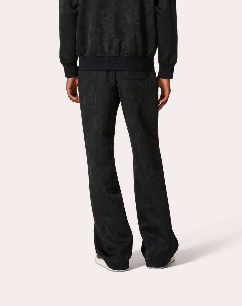 Valentino Handbags Pantaloni In Acetato Con Motivo Camounoir All Over Per Uomo In Nero | Valentino IT