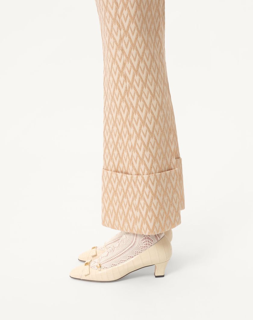 Valentino Handbags Pantaloni In Lurex Jacquard Toute La V Per Donna In Betulla/oro | Valentino IT