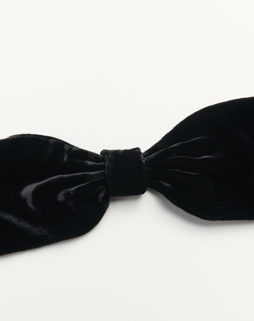 Valentino Handbags Papillon Valentie In Velluto Per Uomo In Nero | Valentino IT