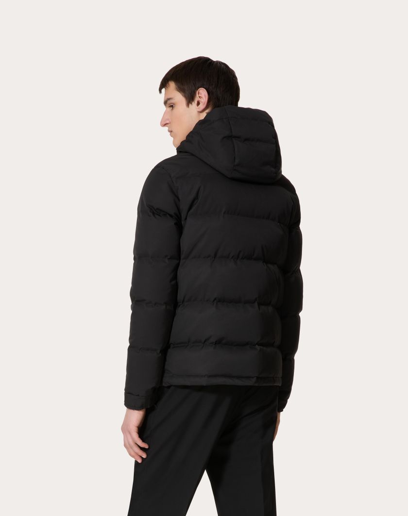 Valentino Handbags Piumino Con Cappuccio In Nylon Con Patch In Pelle E Vlogo Signature Per Uomo In Nero | Valentino IT