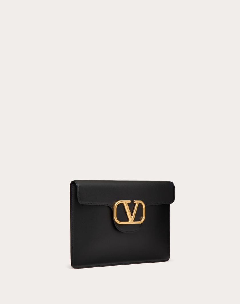 Valentino Handbags Pochette Valentino Garavani Locò In Vitello Per Donna In Nero | Valentino IT