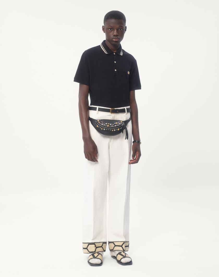 Valentino Handbags Polo In Piquet Di Cotone Con Patch Vlogo Per Uomo In Nero | Valentino IT