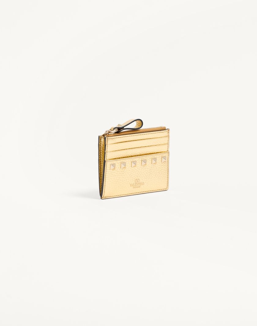 Valentino Handbags Portacarte Con Zip Rockstud In Vitello Granato Laminato Per Donna In Antique Brass | Valentino IT
