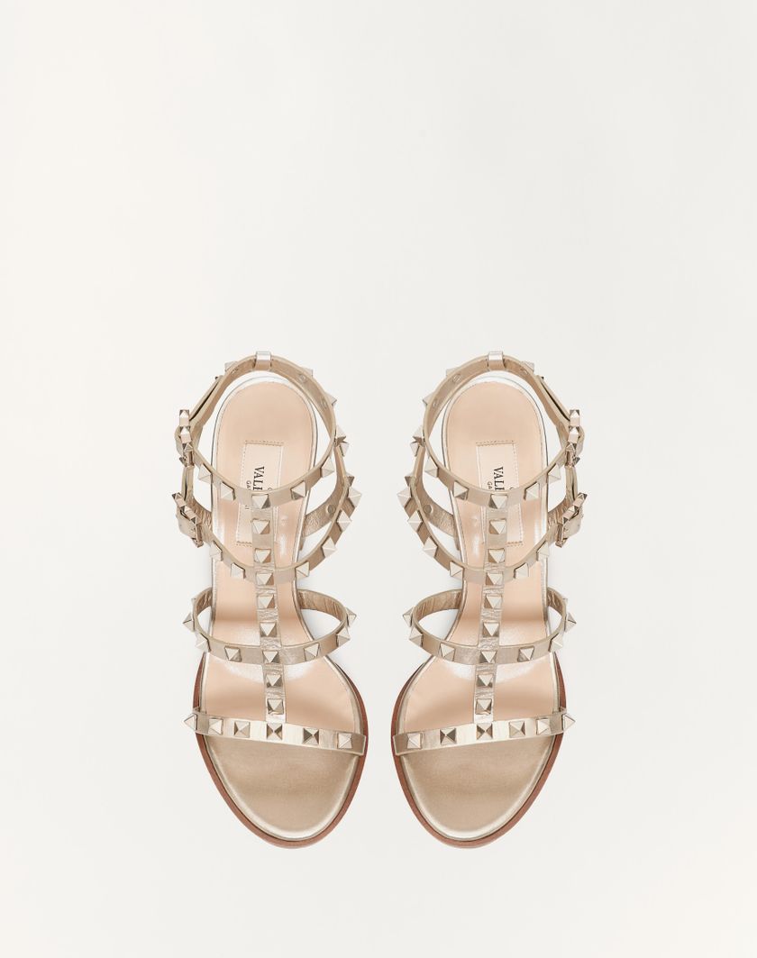 Valentino Handbags Sandalo Rockstud In Vitello Metallizzato Con Cinturini 90mm Per Donna In Skin | Valentino IT