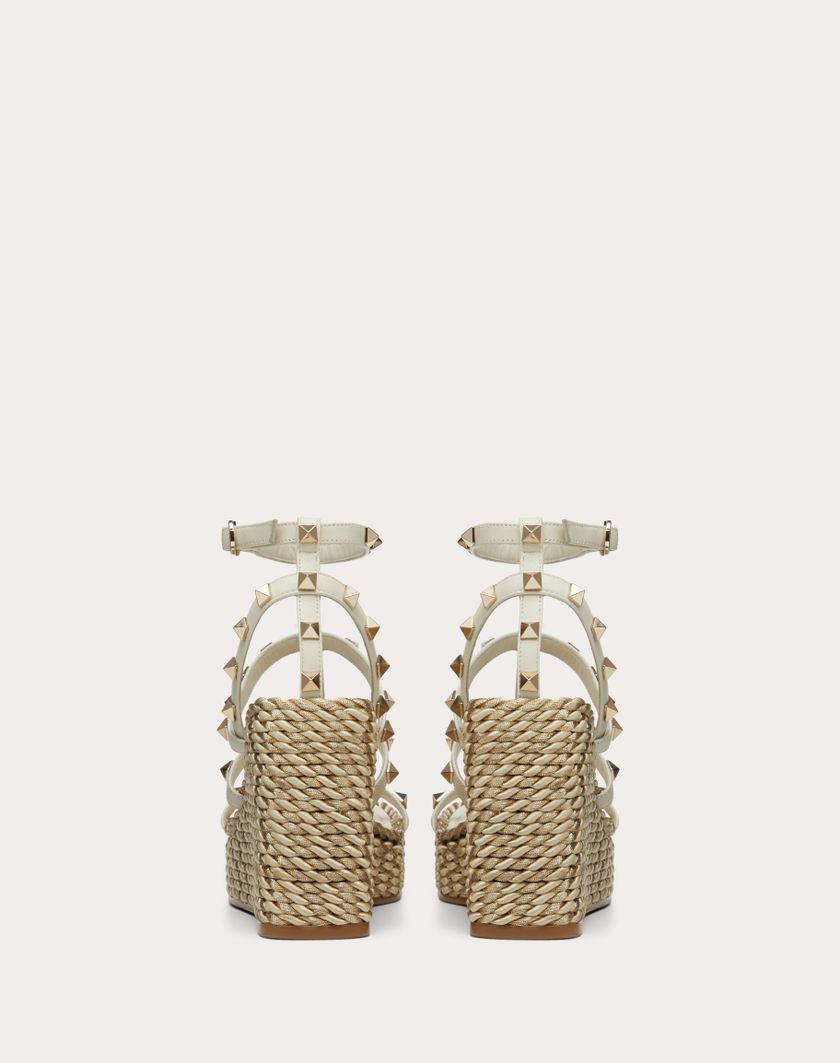 Valentino Handbags Sandalo Zeppa Rockstud In Vitello Con Cinturini 95mm Per Donna In Light Ivory | Valentino IT