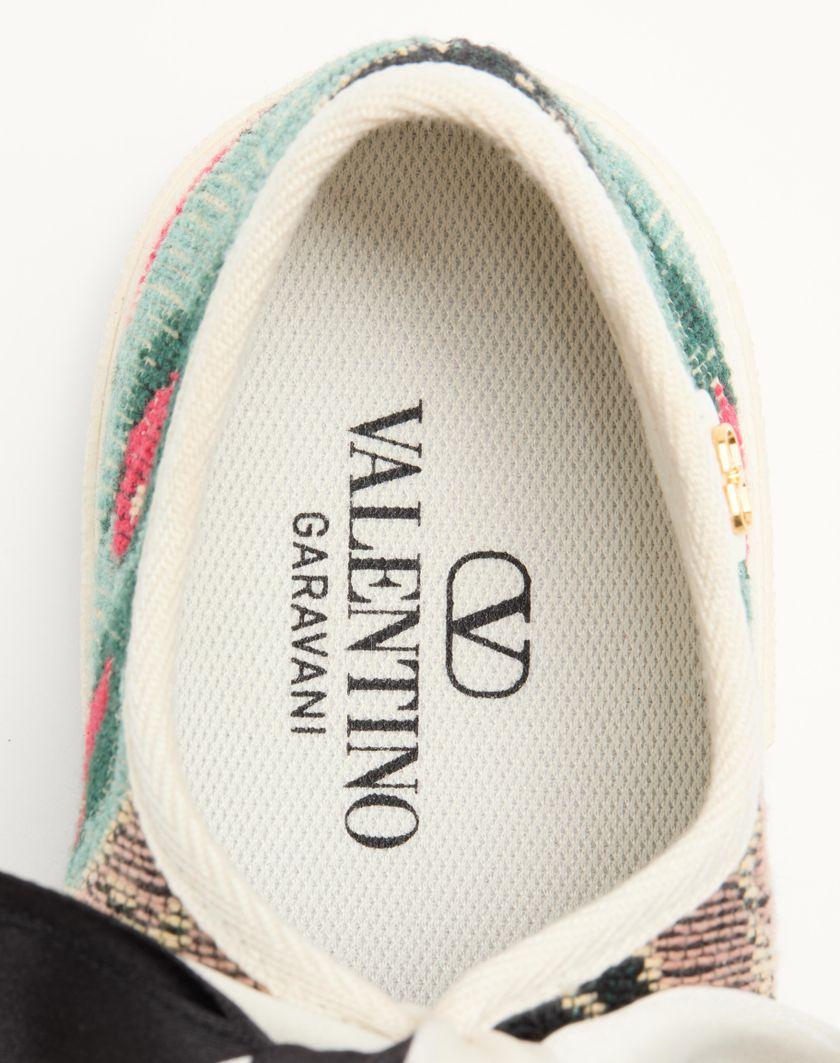 Valentino Handbags Sneaker Ballerina Bay By Bay In Tessuto Jacquard Con Ricamo Floreale Per Donna In Multicolor | Valentino IT