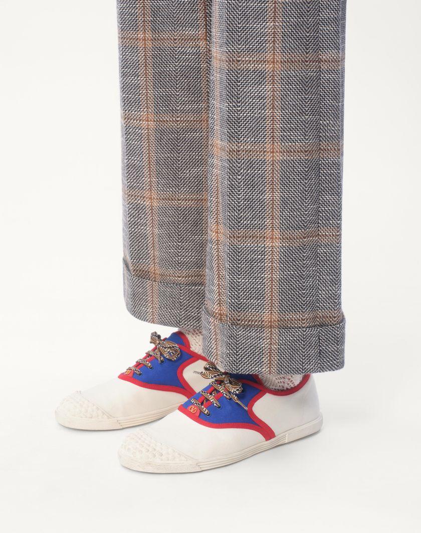 Valentino Handbags Sneaker Bay By Bay In Tessuto Per Uomo In Avorio/acid Bluette/rouge Pur | Valentino IT