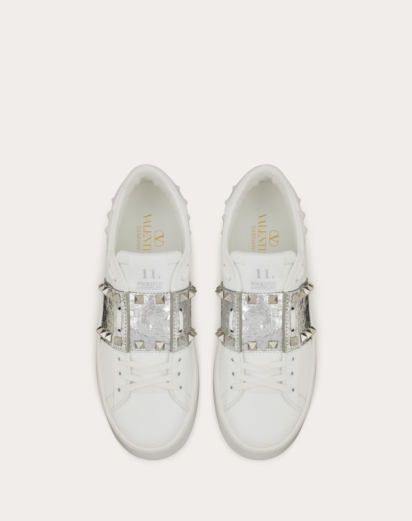 Valentino Handbags Sneaker Flatform Rockstud Untitled In Vitello Con Banda Metallizzata Effetto Craquelé Per Donna In Bianco/silver | Valentino IT