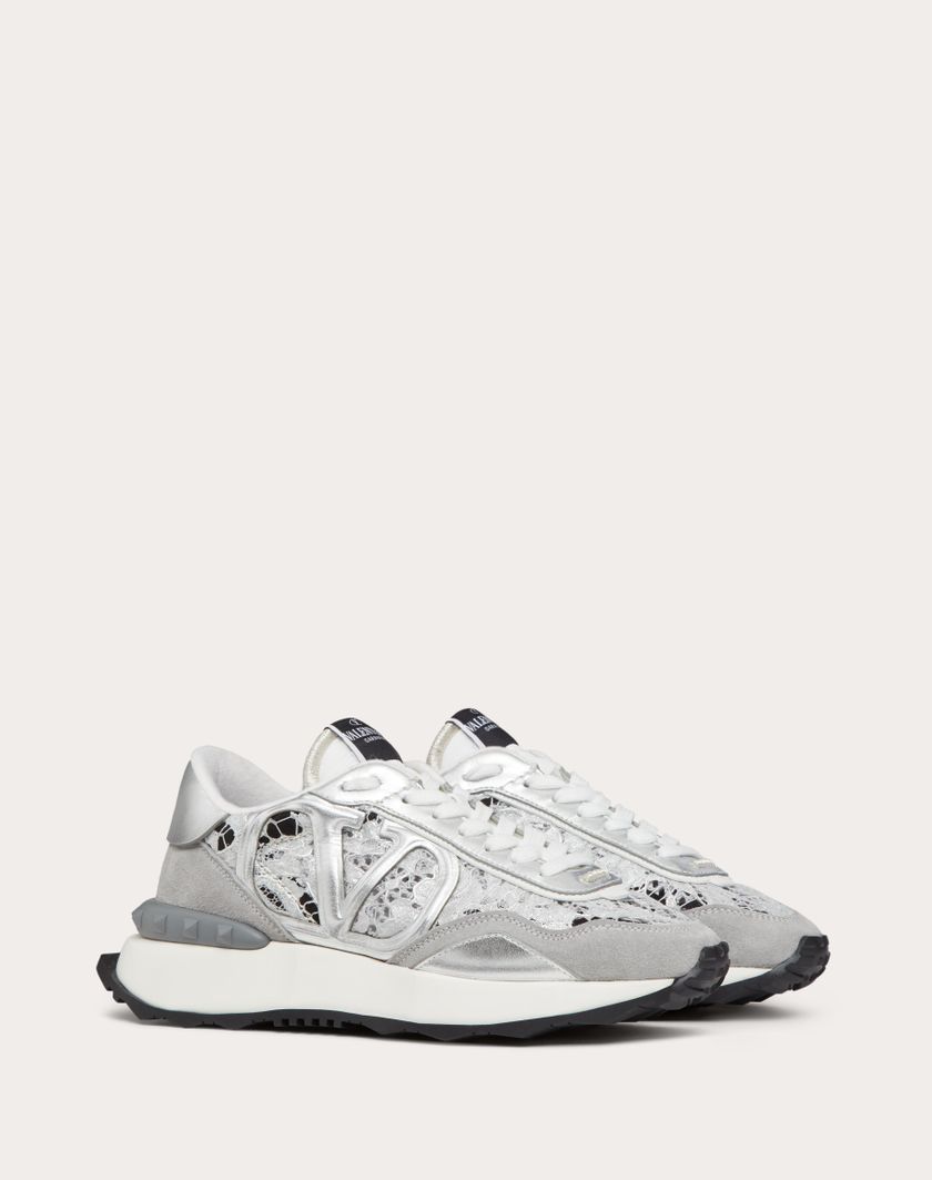 Valentino Handbags Sneaker Lacerunner In Pizzo E Mesh Per Donna In Silver/pastel Grey | Valentino IT