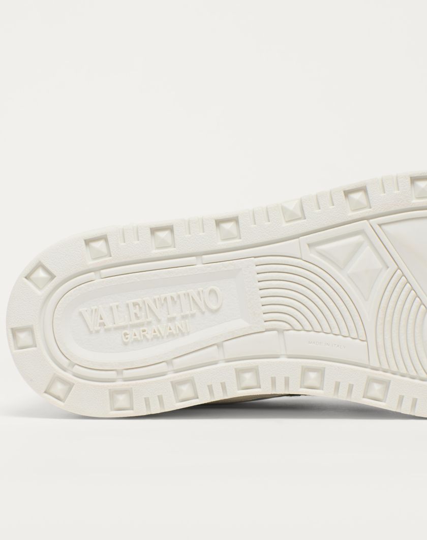 Valentino Handbags Sneaker Low Top Freedots In Vitello E Tessuto Per Uomo In Bianco/multicolor/popeline Blue | Valentino IT