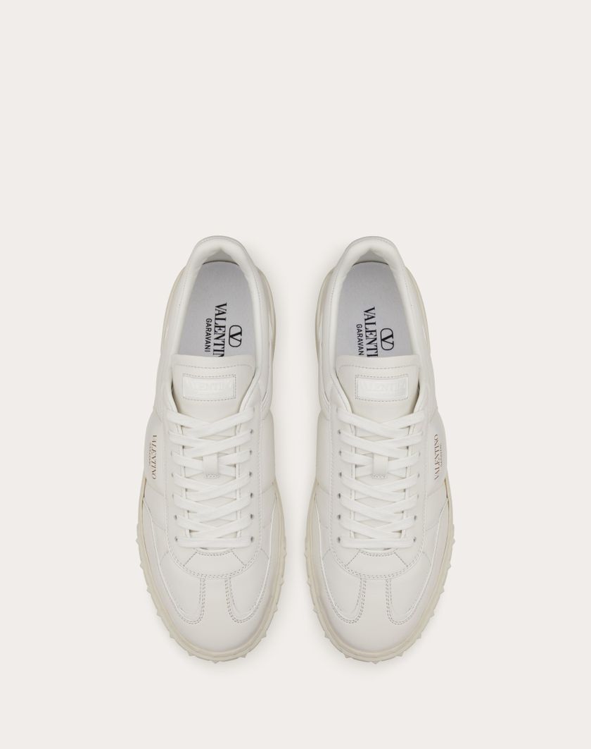 Valentino Handbags Sneaker Low Top Upvillage In Nappa Per Uomo In Bianco | Valentino IT
