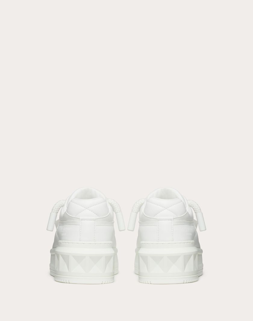Valentino Handbags Sneaker One Stud Xl In Nappa Per Donna In Bianco | Valentino IT