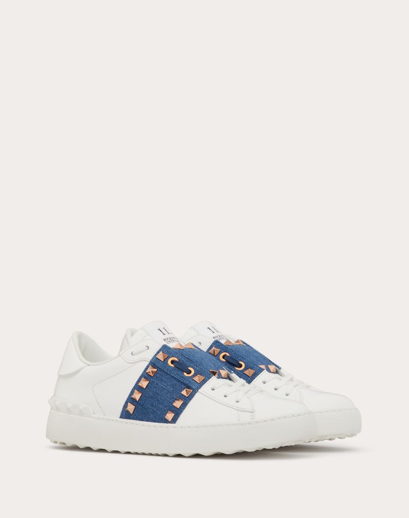 Valentino Handbags Sneaker Rockstud Untitled In Vitello Con Banda In Denim Per Donna In Denim/bianco | Valentino IT