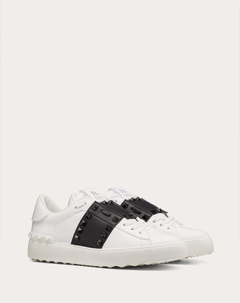 Valentino Handbags Sneaker Rockstud Untitled In Vitello Con Borchie In Tono Per Donna In Bianco/ Nero | Valentino IT
