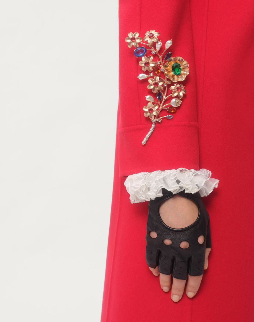 Valentino Handbags Spilla Papier Floral In Metallo Perla E Cristalli Swarovski® Per Donna In Multicolor | Valentino IT