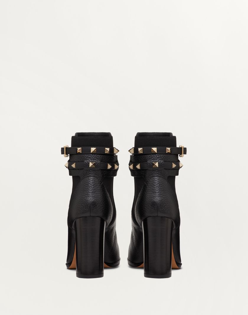 Valentino Handbags Stivaletto Rockstud In Vitello Granato 90mm Per Donna In Nero | Valentino IT
