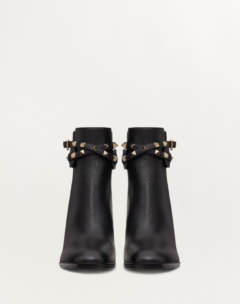 Valentino Handbags Stivaletto Rockstud In Vitello Granato 90mm Per Donna In Nero | Valentino IT