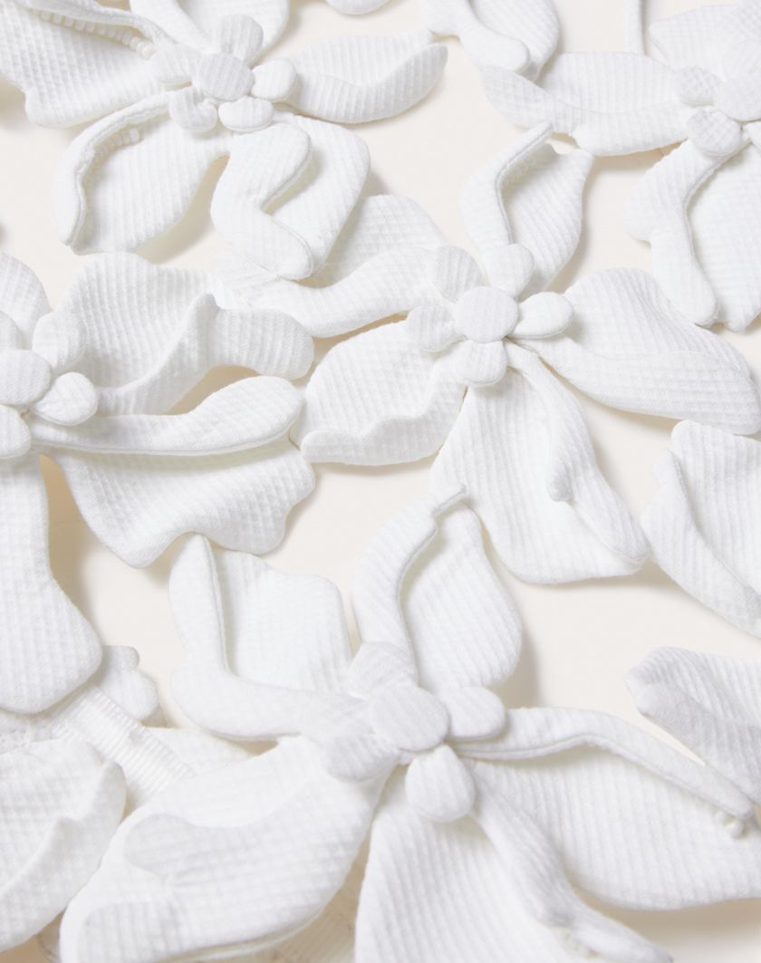 Valentino Handbags Top In Piquet Ricamato Per Donna In Bianco | Valentino IT